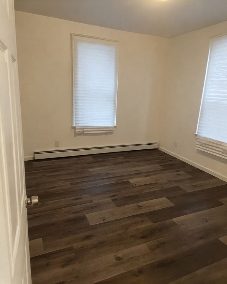 105 Lyons Ave #1 - Photo 2 of 13