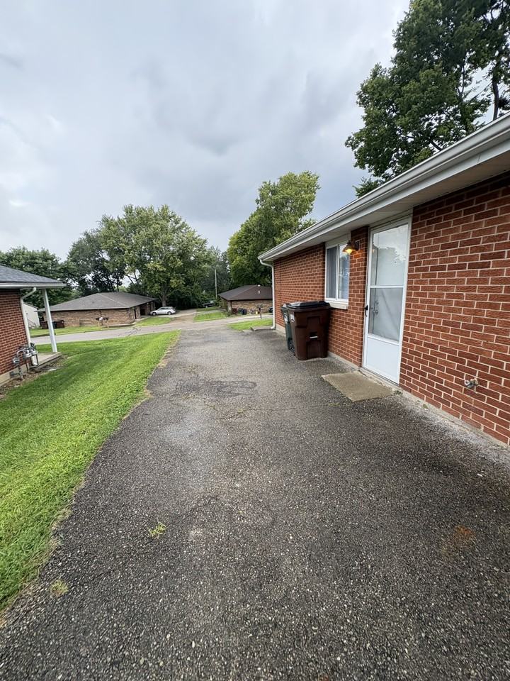 214 Euclid Ave #214 - Photo 6 of 20