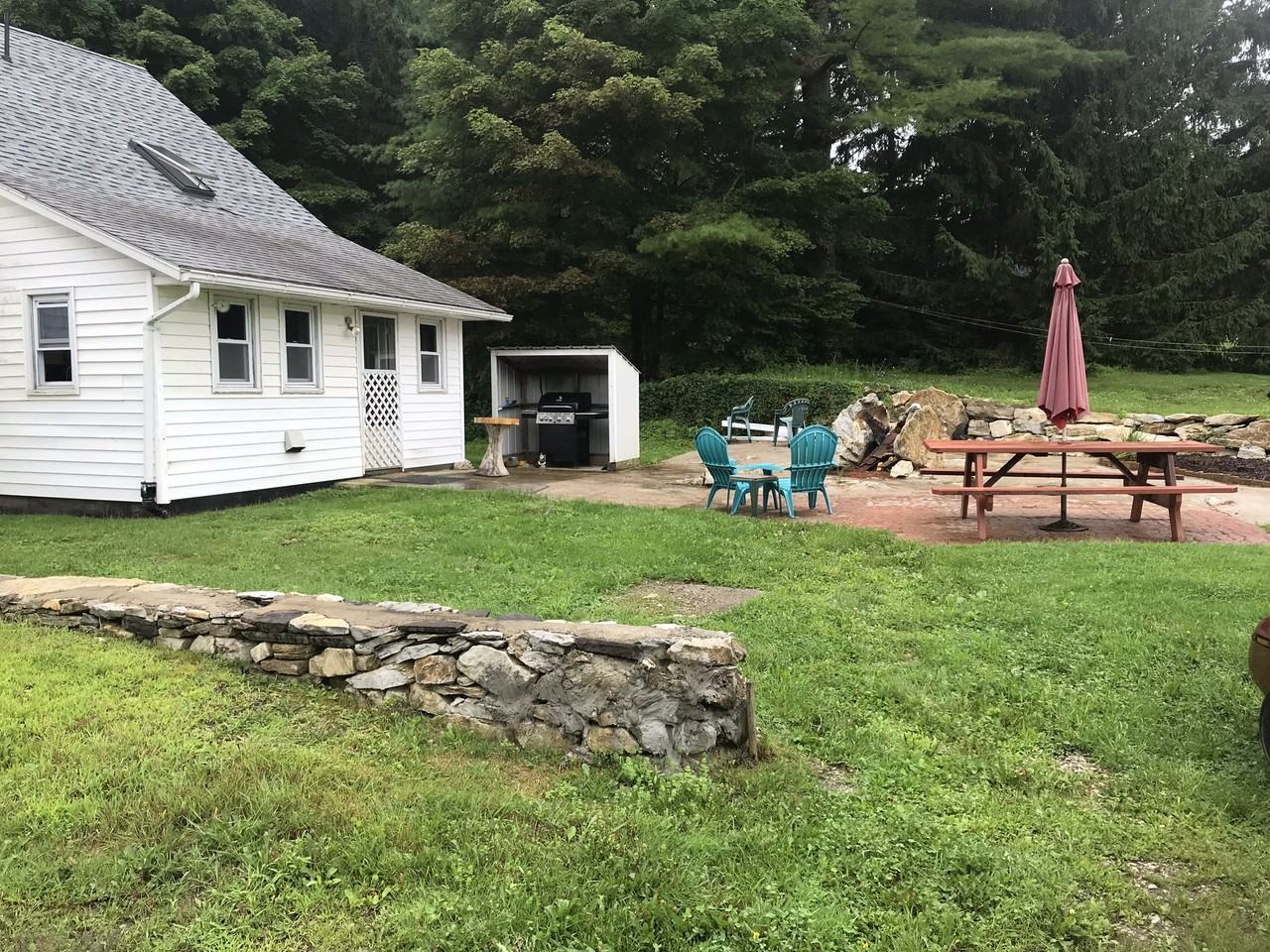 136 Hillsdale Rd #NA - Photo 3 of 25
