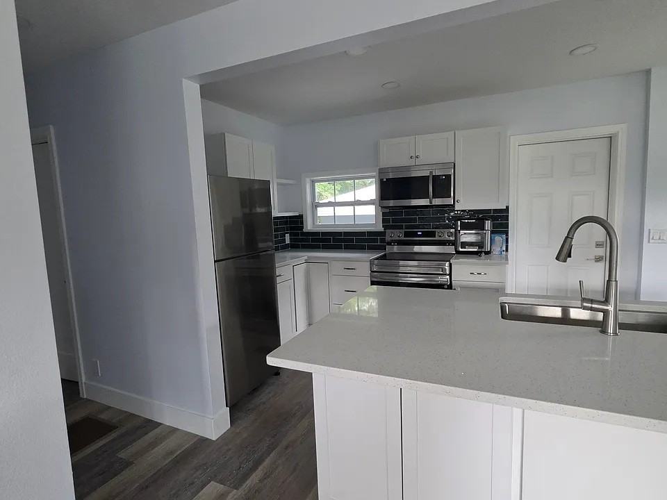 5236 9th St #NA - Photo 4 of 28