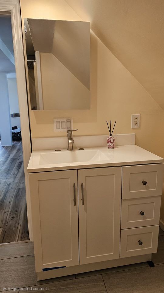 886 Howe Ave #A - Photo 7 of 10