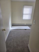 118 High St #A - Photo 1 of 1