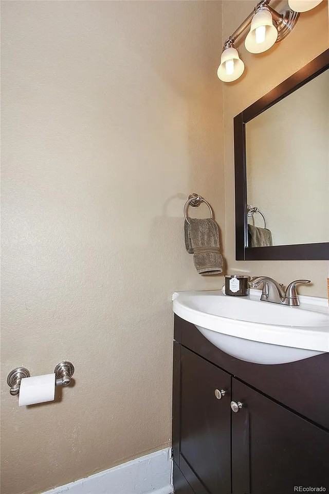 1623 N Williams St #1623 - Photo 4 of 25