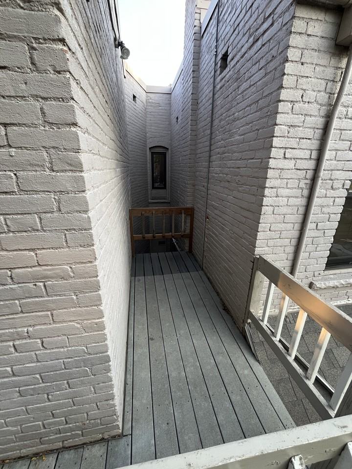 1310 N Corona St #12 - Photo 4 of 19
