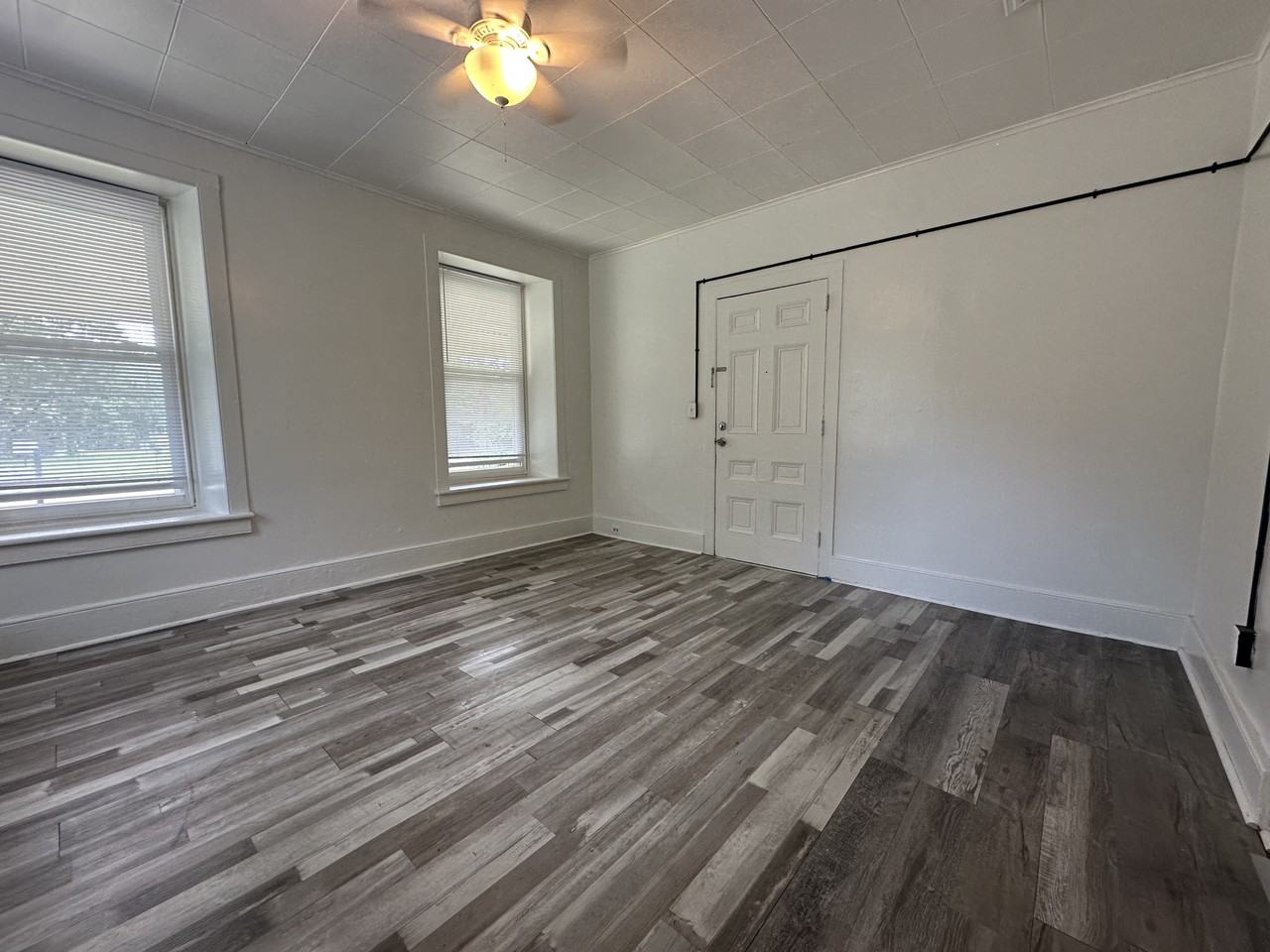 46 Titman Rd #1 - Photo 4 of 14