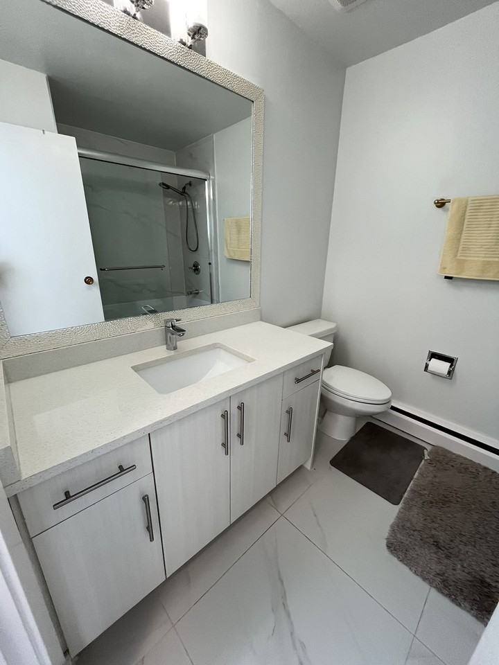 17720 60 Ave - Photo 3 of 20