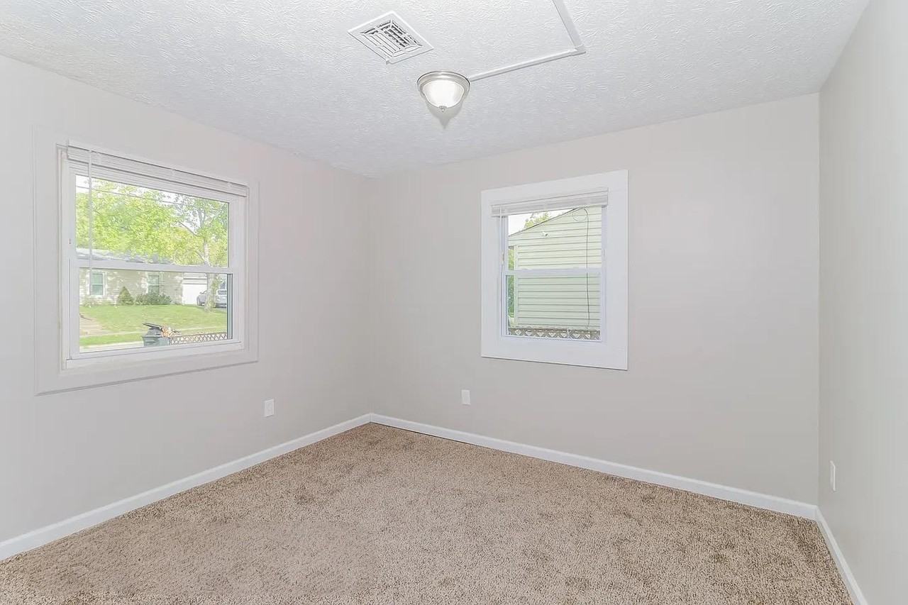 3122 Elkhorn Drive - Photo 4 of 6