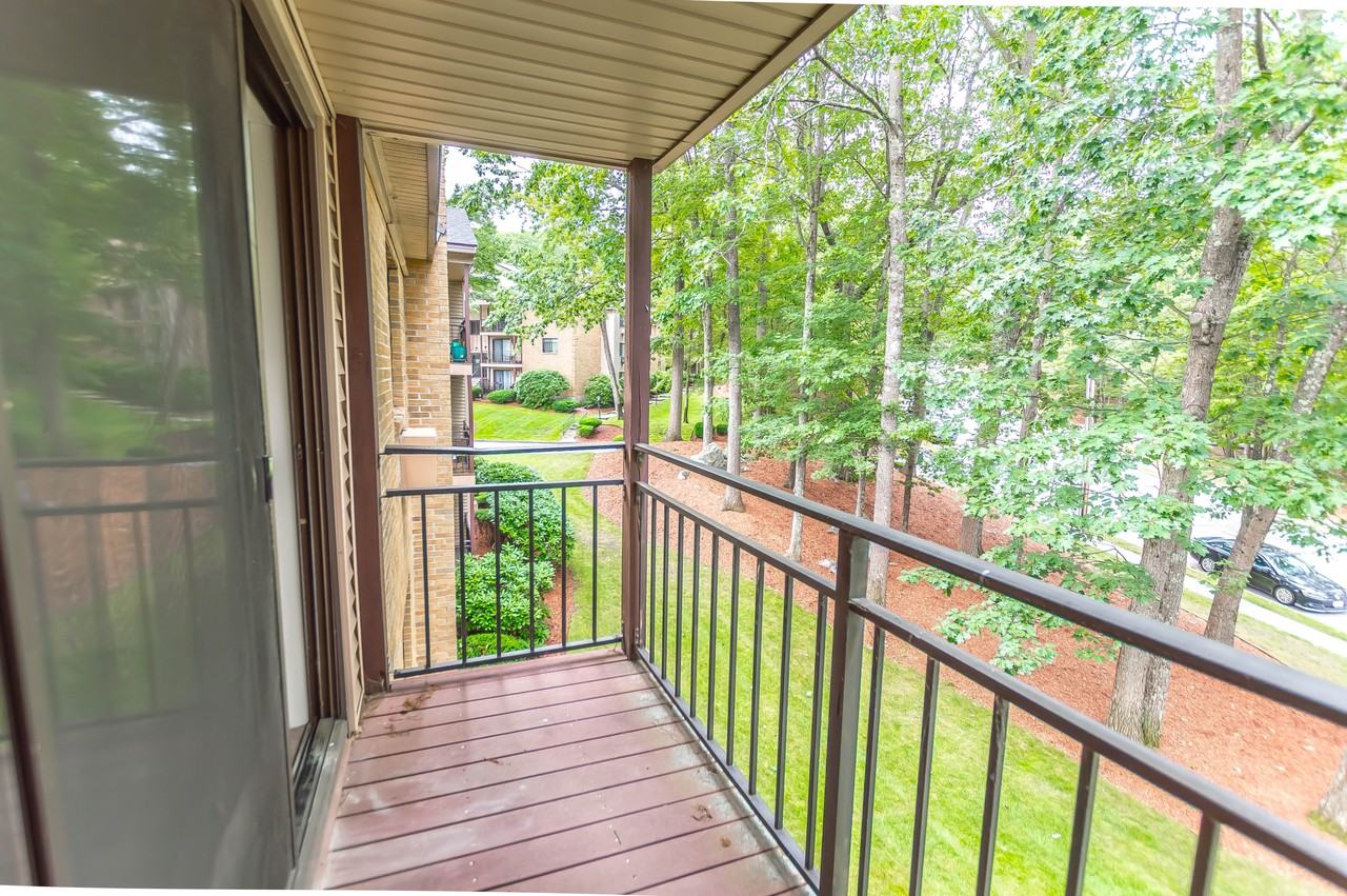 23 Country Club Dr #1036 - Photo 6 of 27