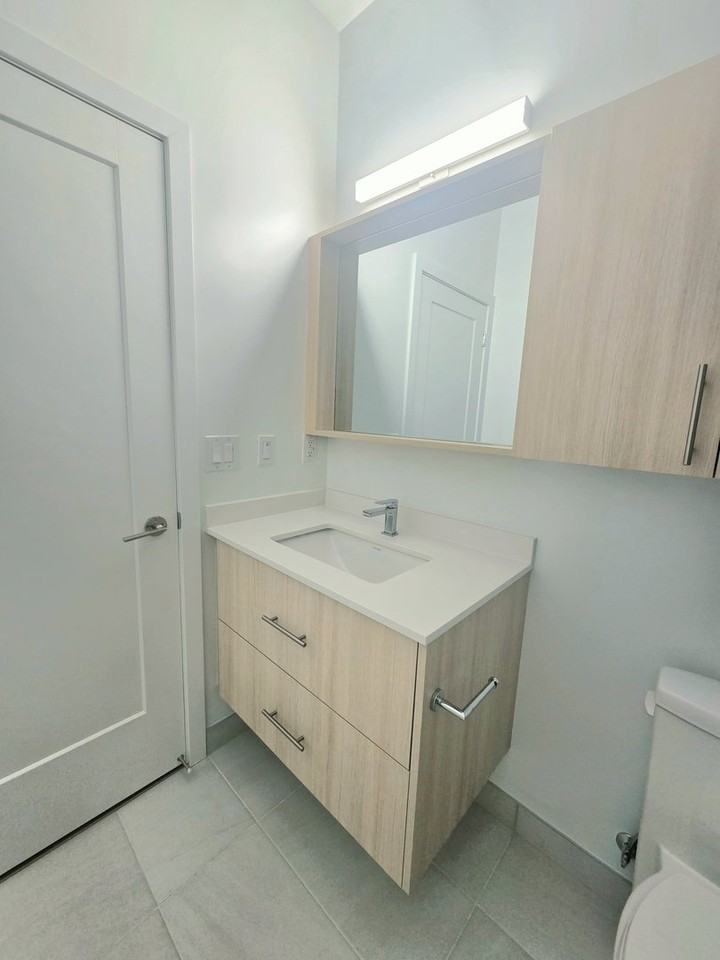 9751 Markham Rd - Photo 5 of 18