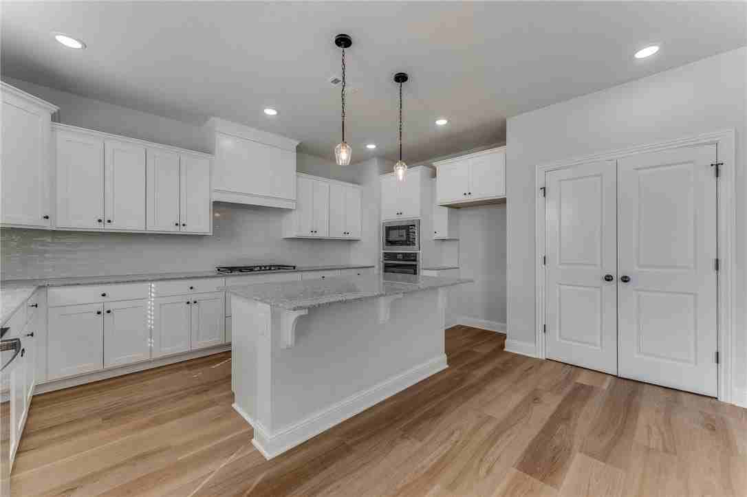 4902 Sw Juneberry St - Photo 4 of 24