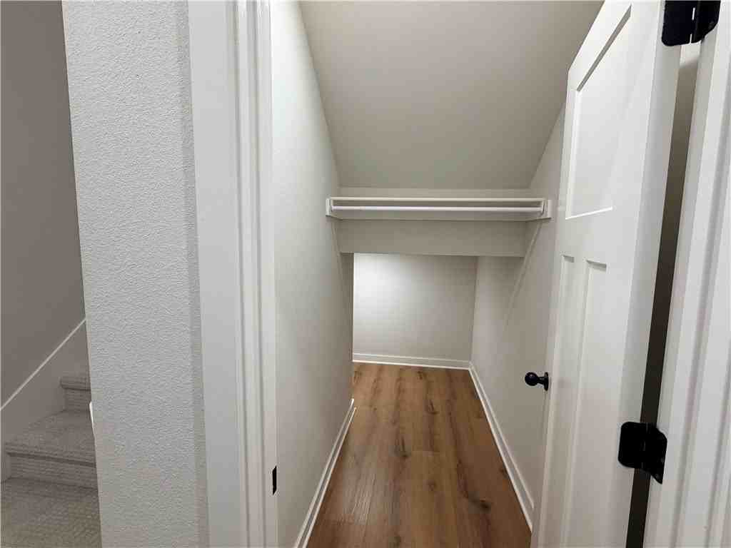 613 Cosmos Street - Photo 5 of 13