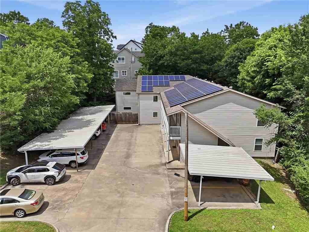 938 W Cleveland St #205 - Photo 3 of 22