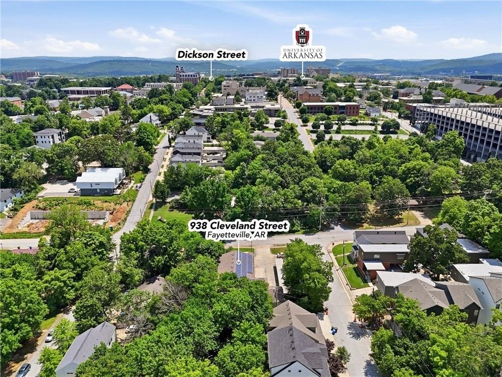 938 W Cleveland St #205 - Photo 4 of 22