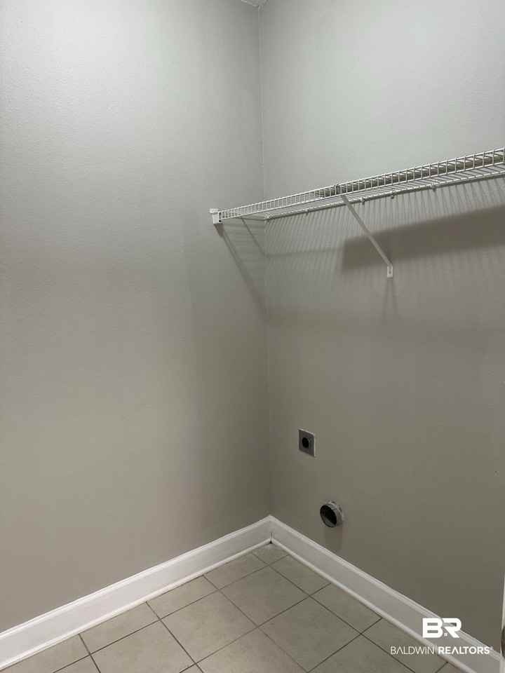 450 Park Ave #104 - Photo 4 of 12