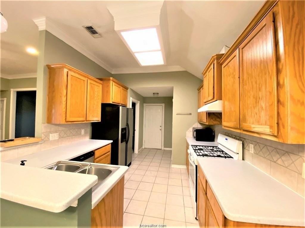 2309 Norham Dr - Photo 5 of 21