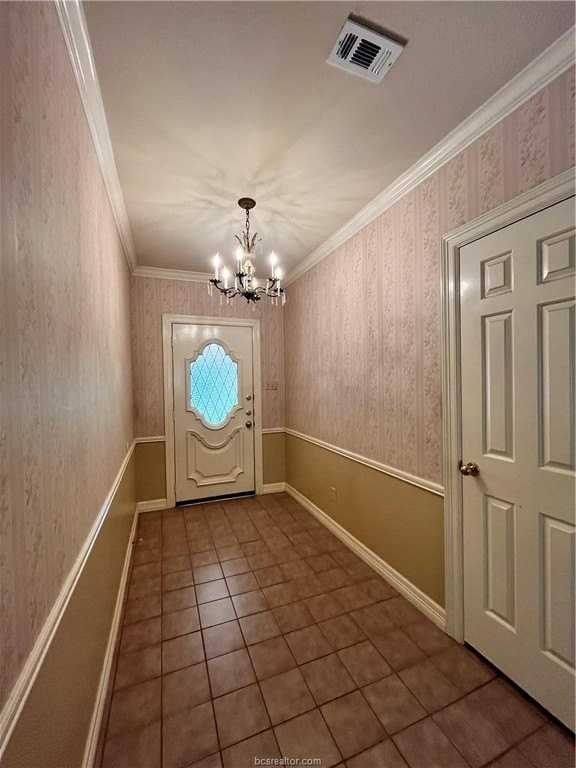 2806 Arroyo Ct N - Photo 2 of 15