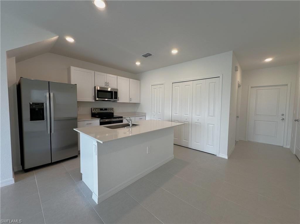 Sweet Meadow Ct - Photo 5 of 40