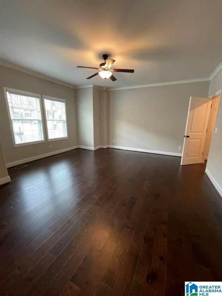 4238 Lennox Dr - Photo 4 of 27
