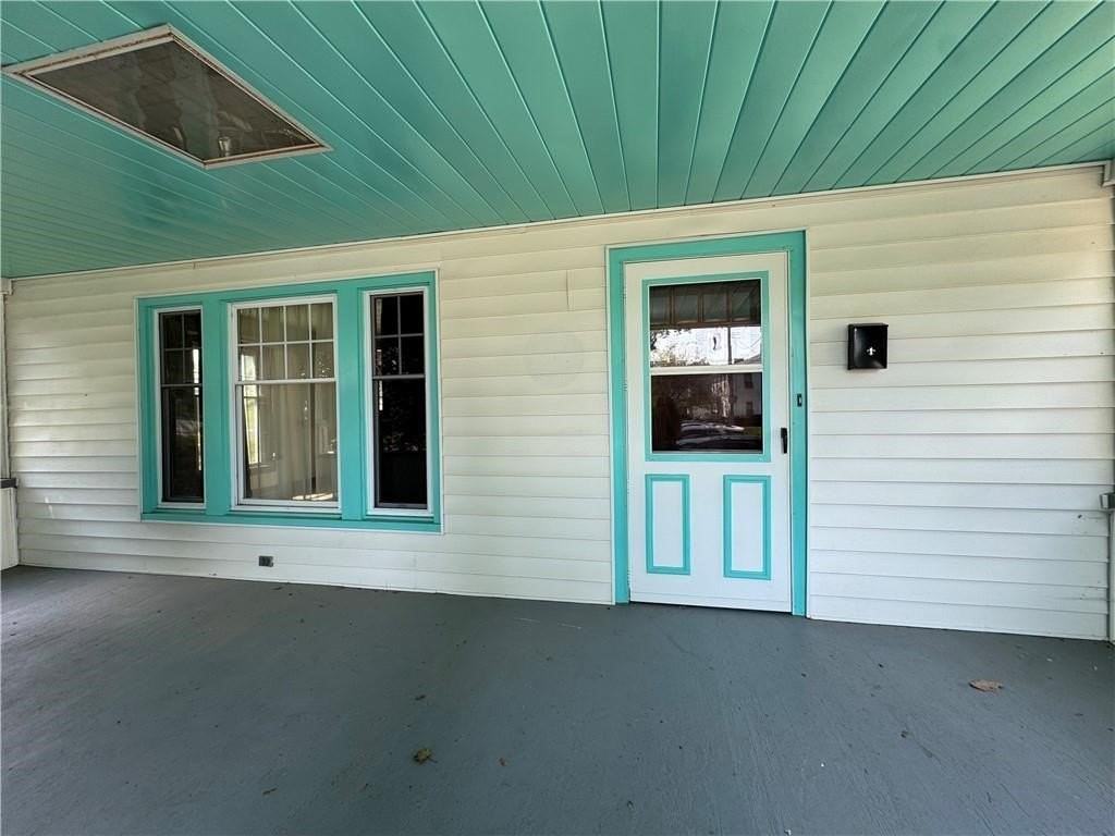 129 Oakwood Ave - Photo 5 of 38