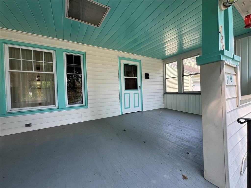 129 Oakwood Ave - Photo 6 of 38