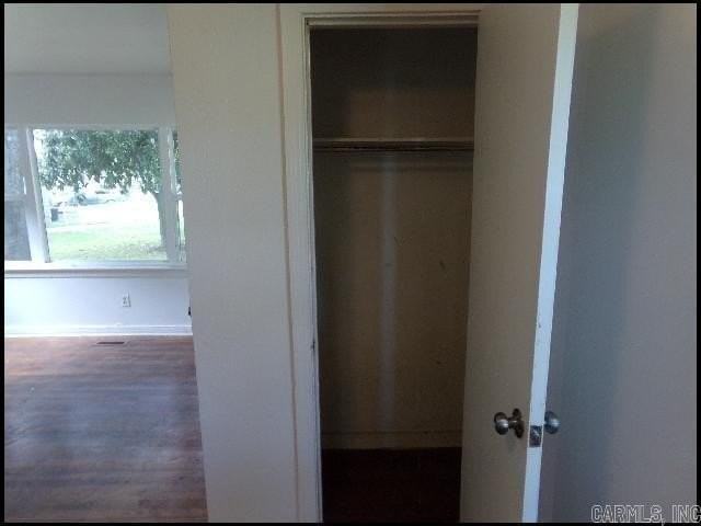 129 Saunders Dr - Photo 3 of 25