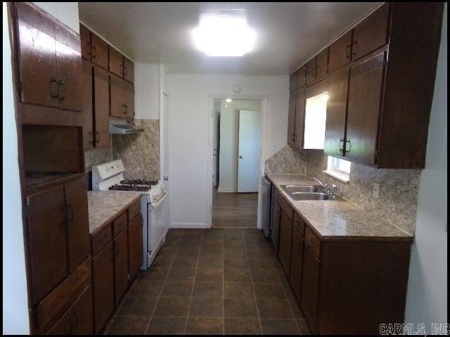 129 Saunders Dr - Photo 5 of 25