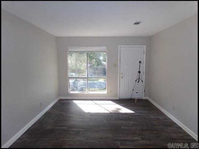 19 Portsmouth Dr - Photo 6 of 16