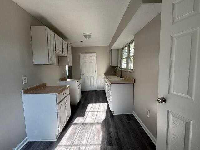 2854 E 11th Ave - Photo 4 of 11