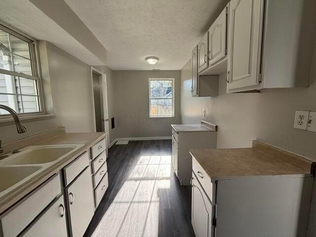 2854 E 11th Ave - Photo 5 of 11