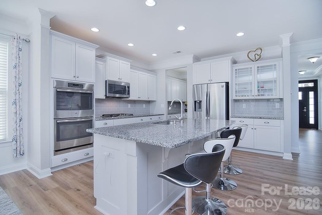 1445 Overlea Pl Nw - Photo 3 of 32