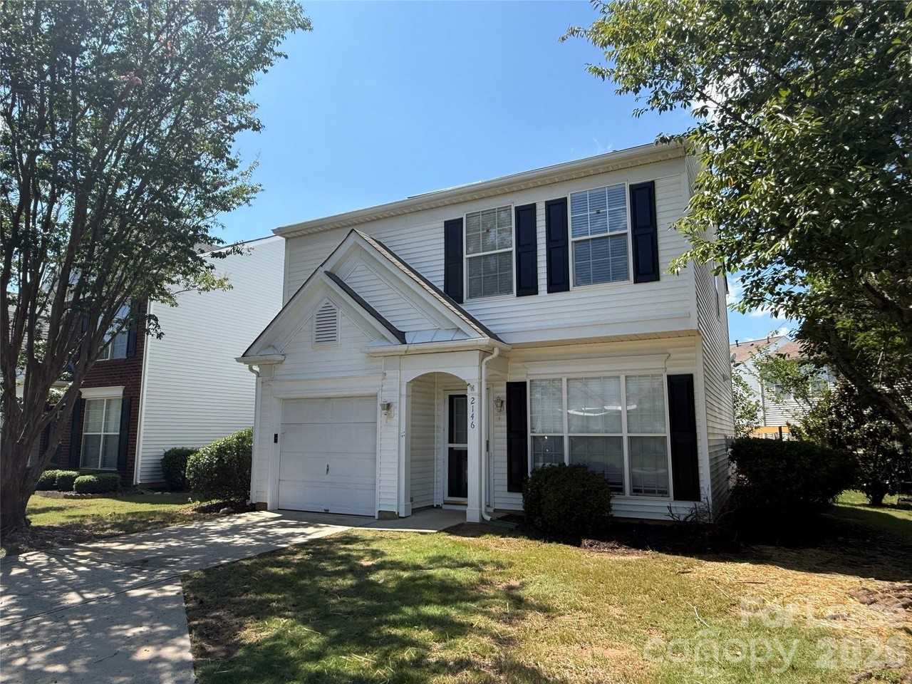 2146 Mckenzie Creek Dr - Photo 2 of 17