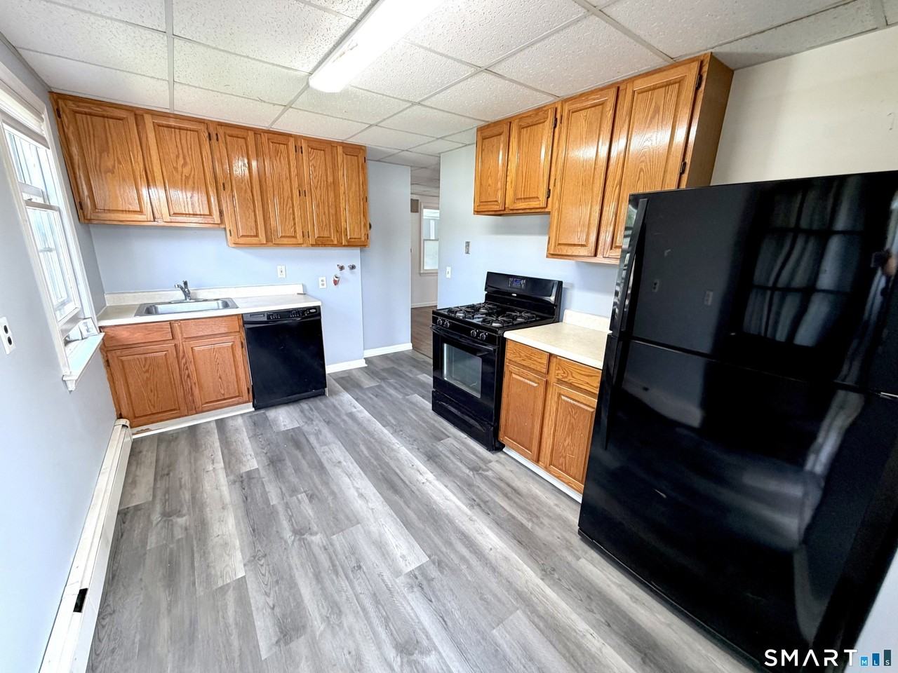 460 Stonybrook Rd - Photo 4 of 5