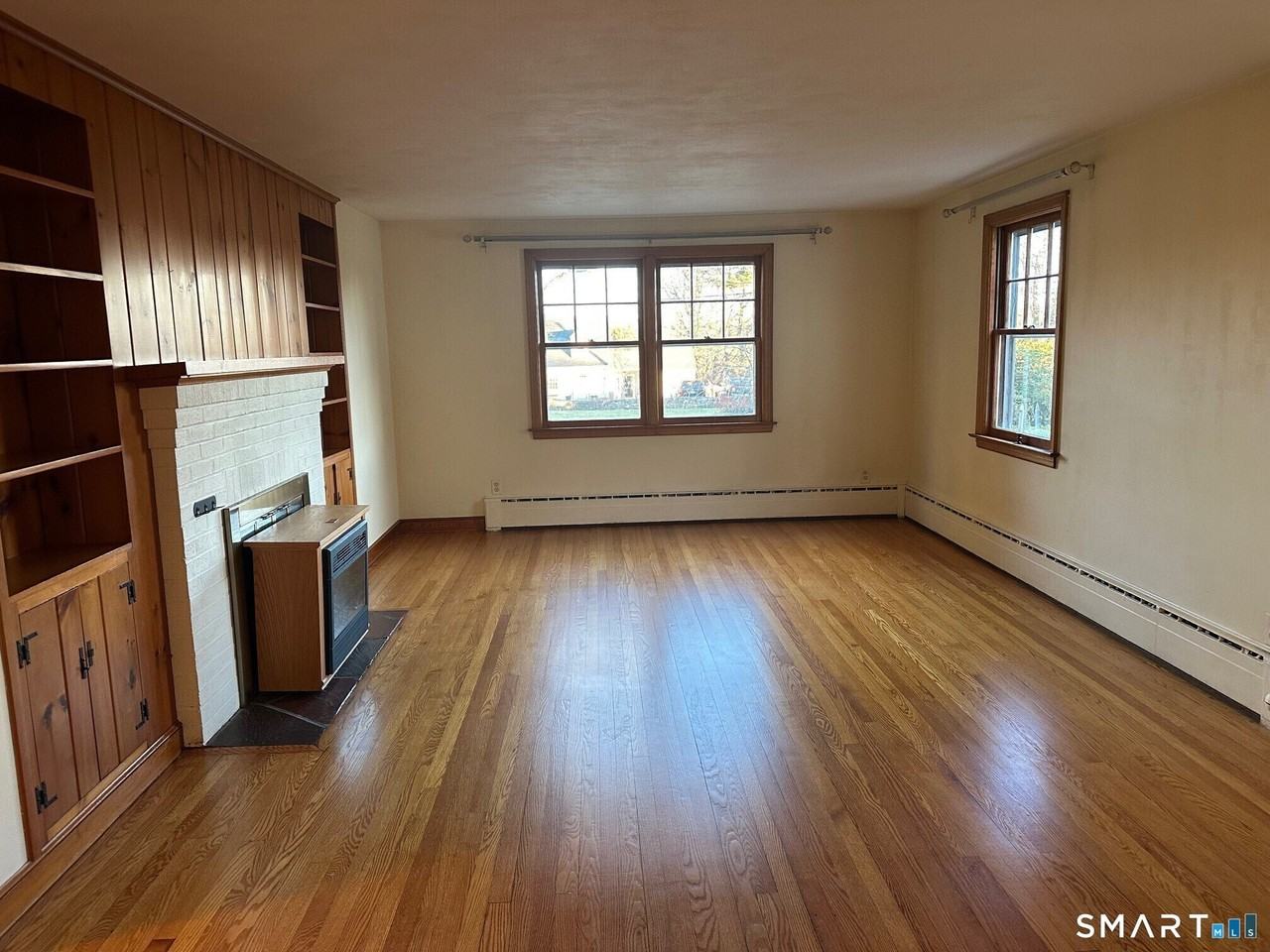 989 N Farms Rd - Photo 4 of 30