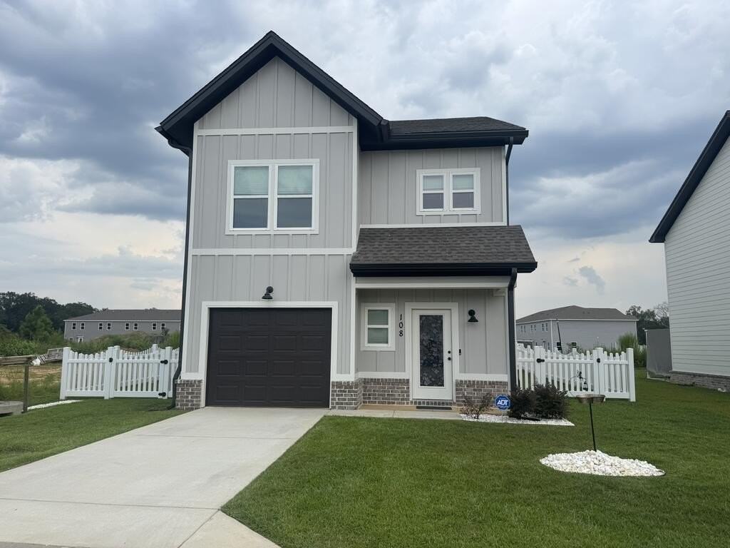108 Jennie Dr - Photo 2 of 50