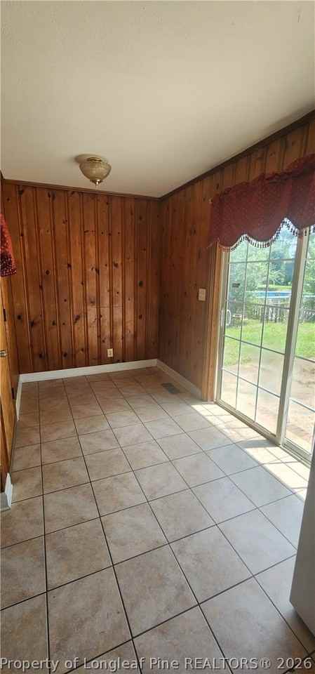 6417 Morganton Rd - Photo 4 of 17