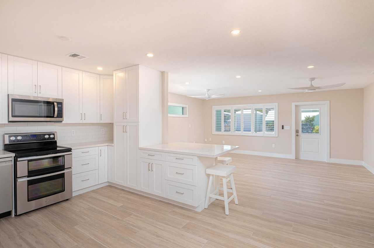 28 Bonefish Ave - Photo 2 of 23