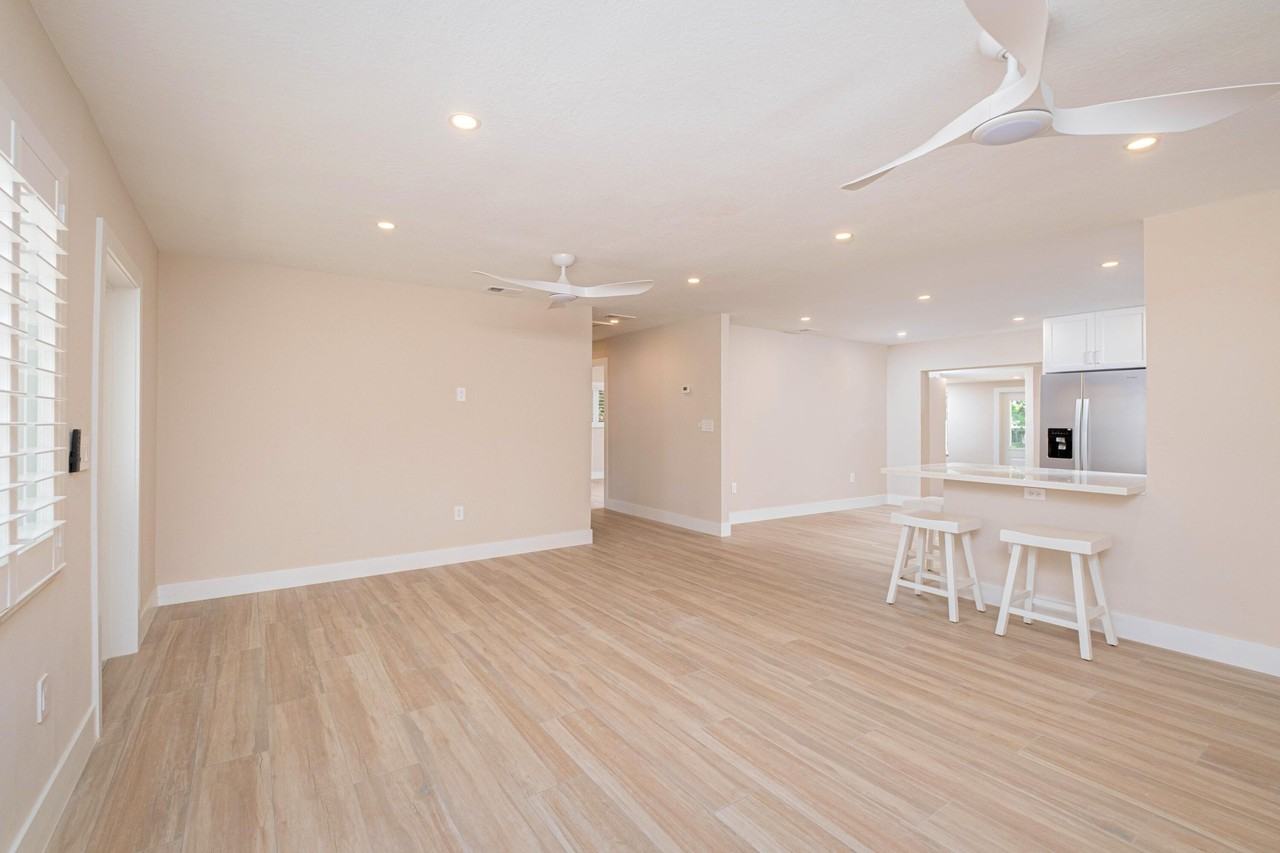 28 Bonefish Ave - Photo 5 of 23