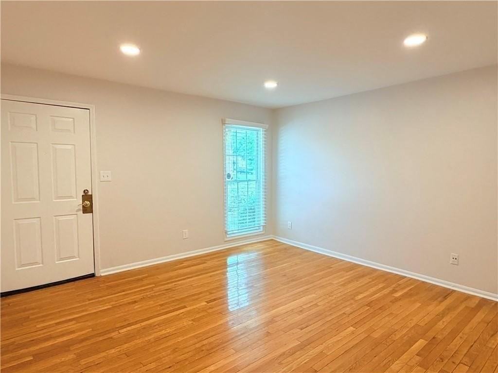 1166 Booth Rd Sw #505 - Photo 3 of 13