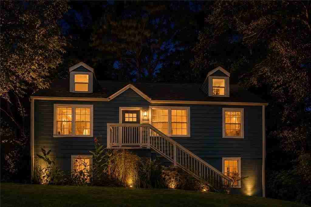 90 Whitaker Cir Nw - Photo 2 of 20