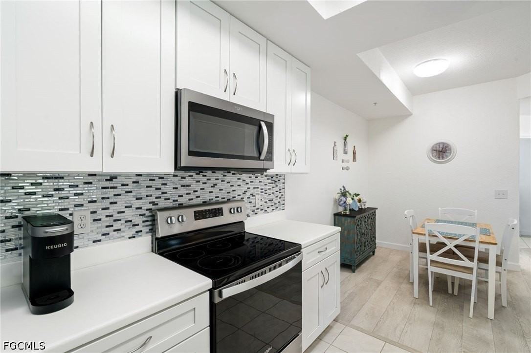 9025 Colby Dr #2107 - Photo 6 of 20