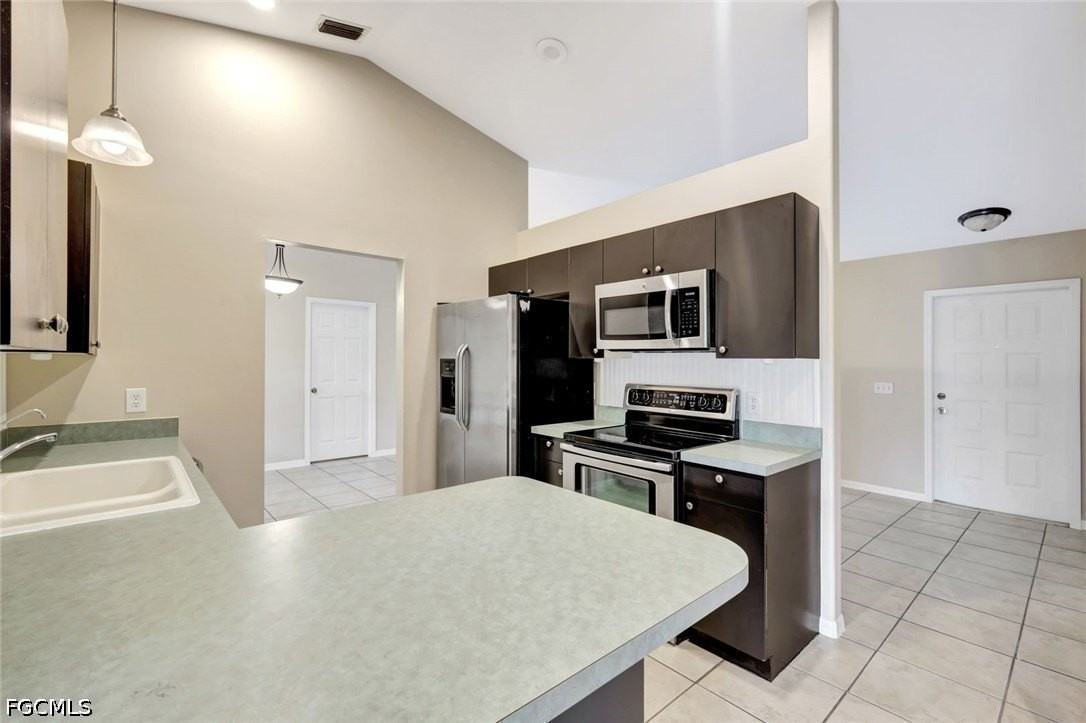 18554 Olive Rd - Photo 3 of 18
