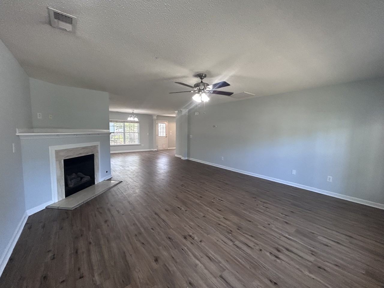 105 White Cedar Ct #1 - Photo 2 of 15