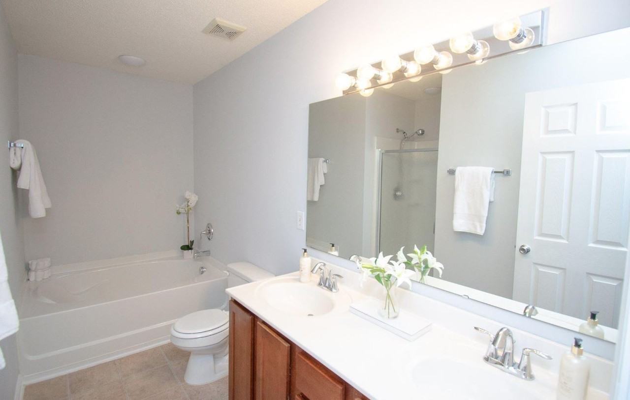 105 White Cedar Ct #1 - Photo 6 of 15