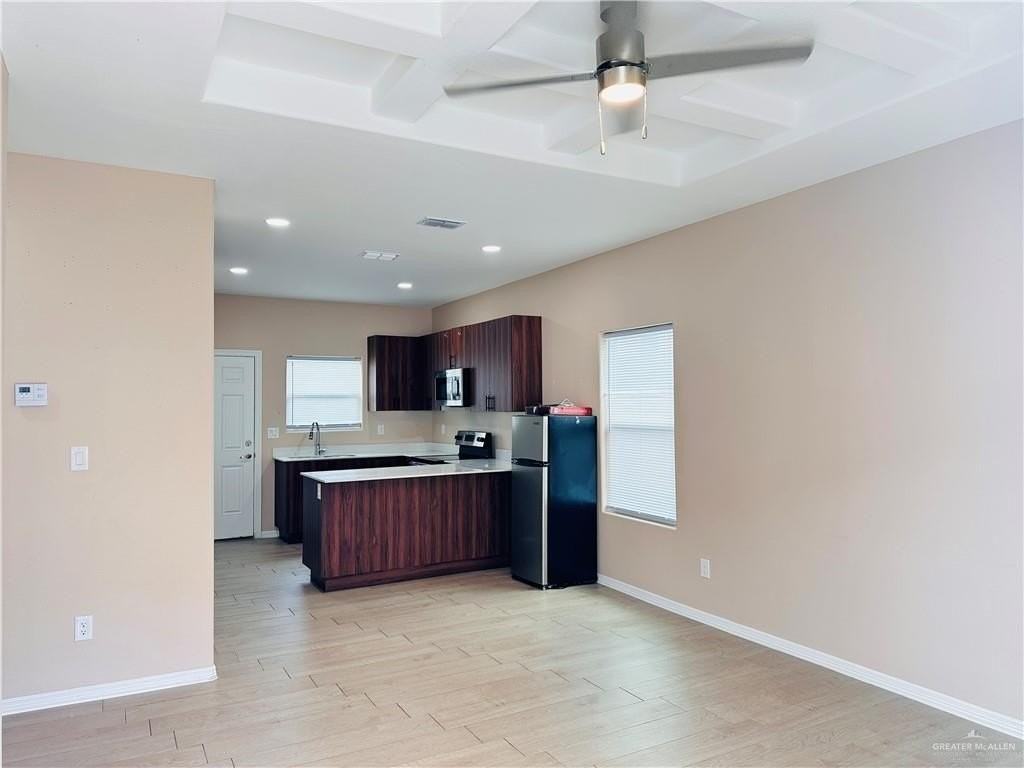 2900 W Kenwood St #2 - Photo 2 of 10