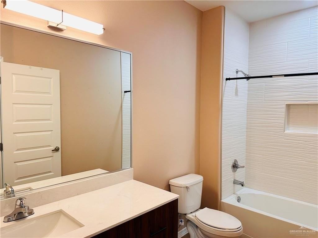 2900 W Kenwood St #2 - Photo 7 of 10