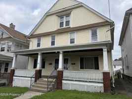 featured image of 617 Harrison Ave