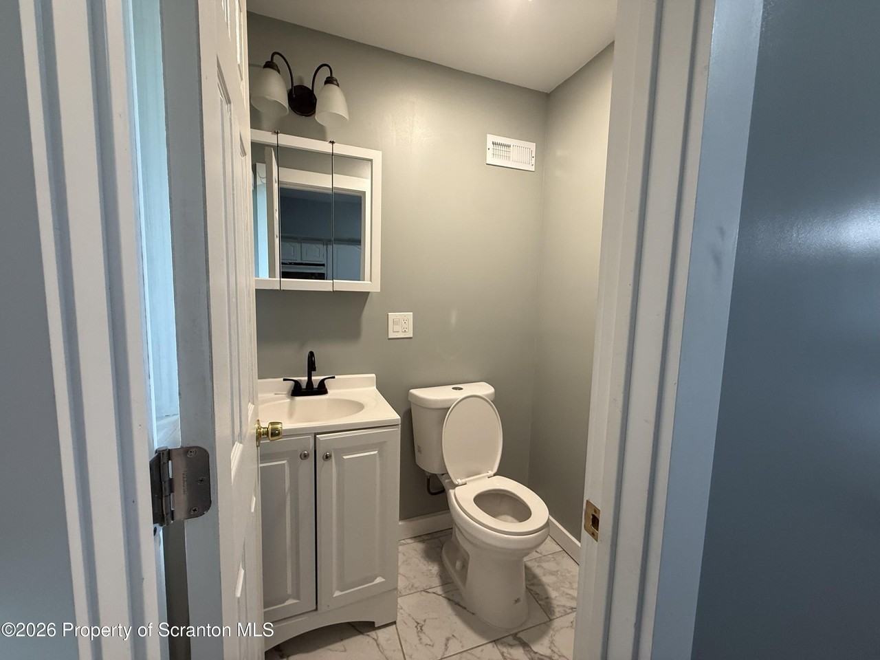 617 Harrison Ave - Photo 7 of 13