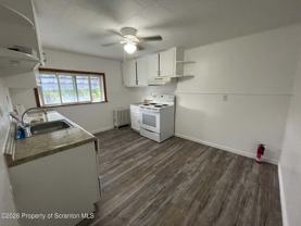 313 N Apple St #2ndFL - Photo 1 of 1