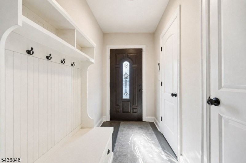 538 W Broad St - Photo 3 of 32