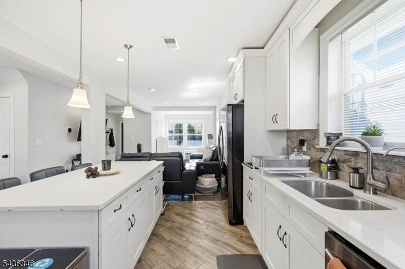 538 W Broad St - Photo 7 of 32